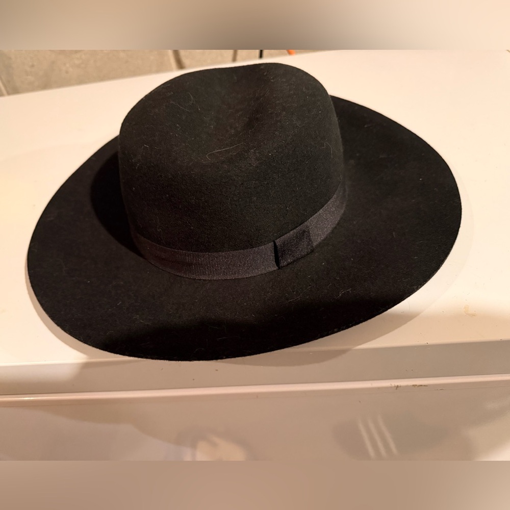 H&M Black Felt Fedora Hat
